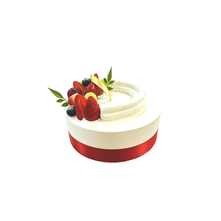 Fruit Rich Fresh Cream Cake | Bakery Shop in Vietnam | Paris Baguette ...